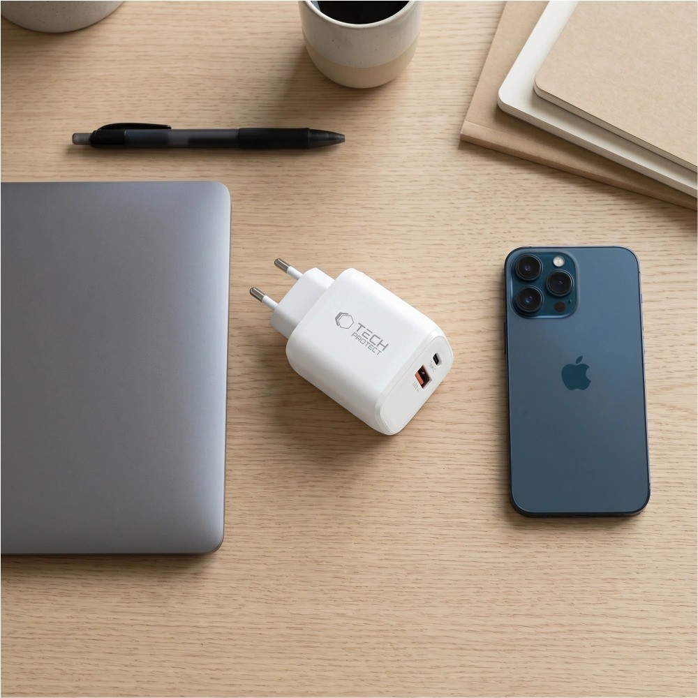 Tech-Protect Smart QC 3.0 + PD 65W GaN Hálózati Töltőfej - Fehér